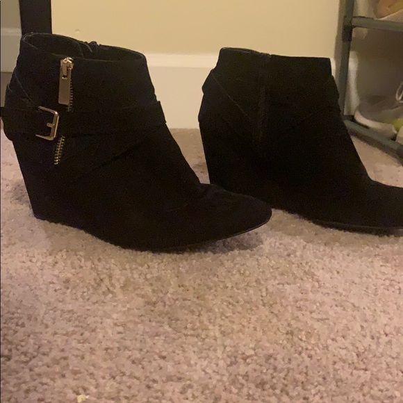 Short Wedge Booties - Picture 4 of 5